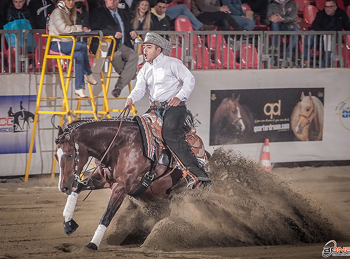 Nogue Puig and Kamintsky IRHA Non Pro Futurity Champions 3-years-old