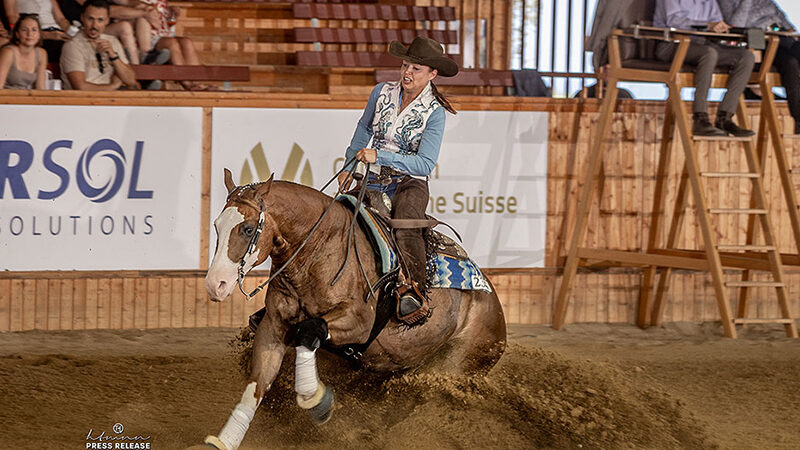 Ann Fonck rijdt Colonels Whize Gun naar EAC Open Champion titel