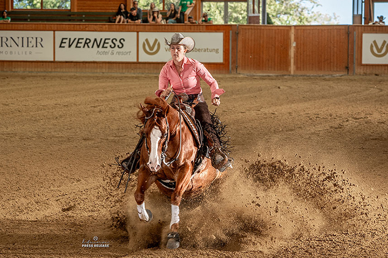 Gina Maria Schumacher EAC Non Pro Kampioen