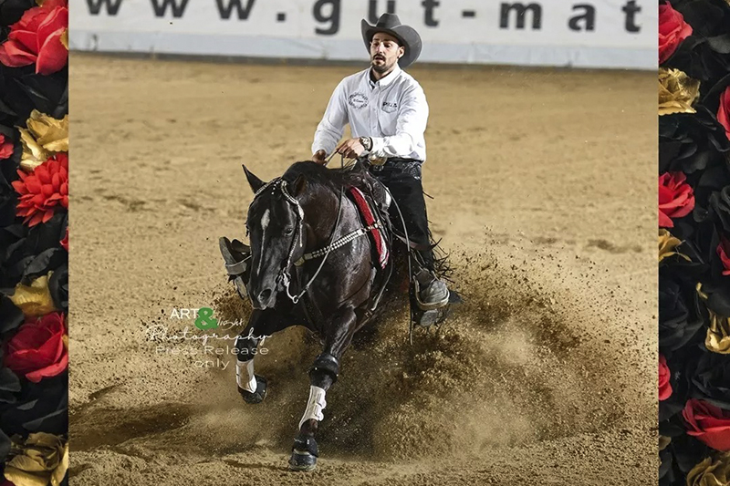 Cortesi superieur op NRHA-G Open Breeders Futurity 4-jarigen