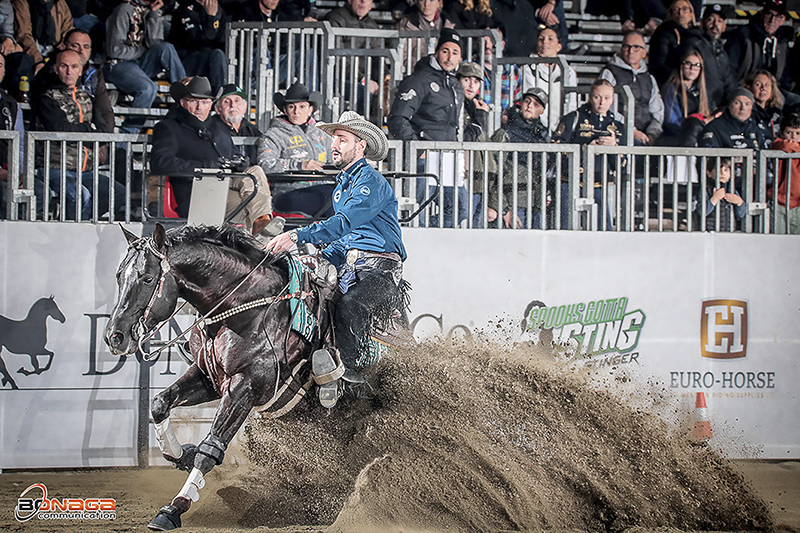 July Joe Snap and Cortesi IRHA L4 Open Futurity Champion 4-years-old